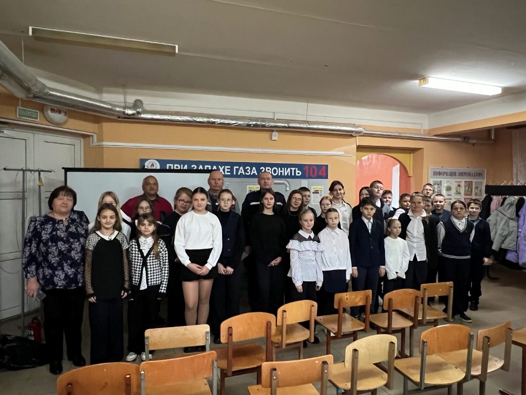 Занятия по безопасности прошли в классе ОБЖ гимназии г. Шклова