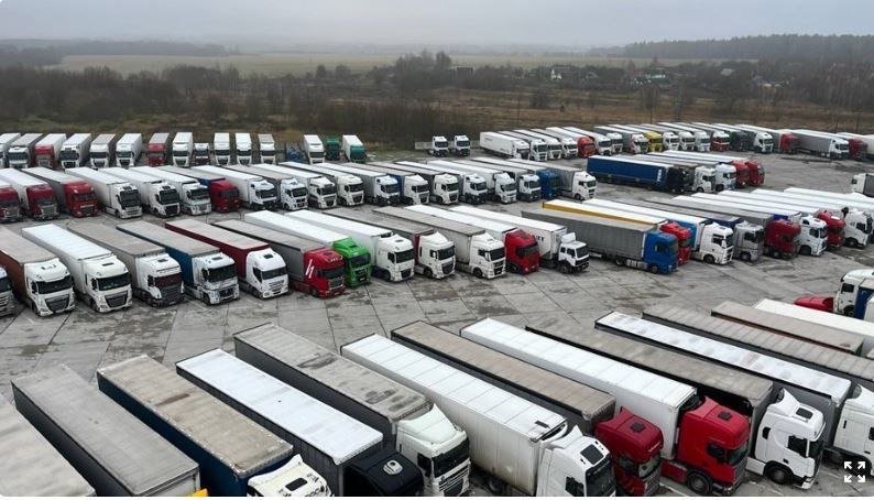 Литовские дальнобойщики – заложники политических решений