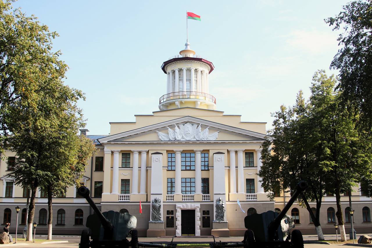 Военная академия приглашает: День открытых дверей в районном Доме культуры