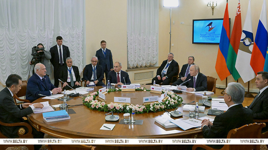 Александр Лукашенко поставил вопрос о выполнении в ЕАЭС прежних договоренностей и общем настрое на интеграцию