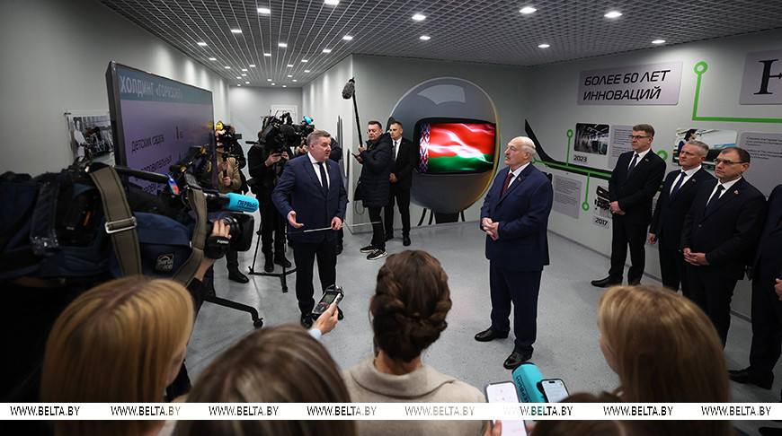 «Я поеду в будущее». Александр Лукашенко объяснил свой выбор для посещения в предновогодний день