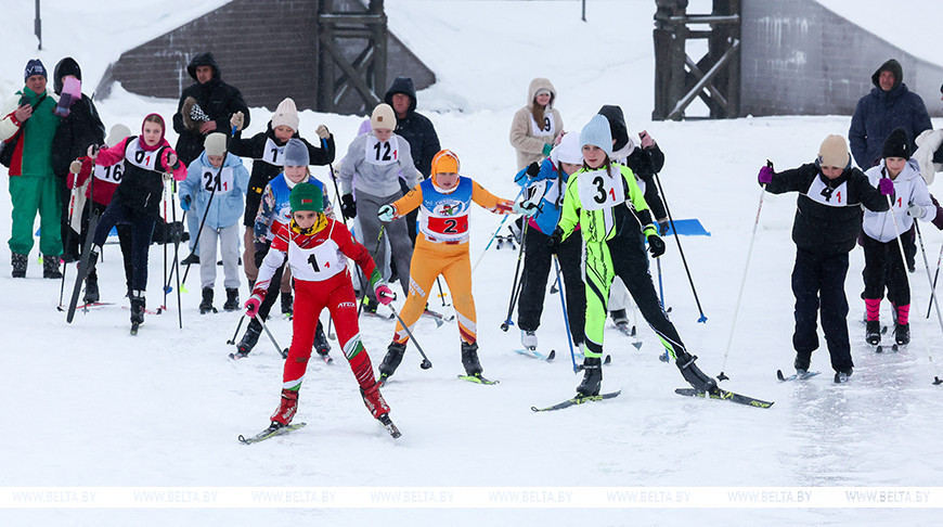 Около 300 ребят собрал областной этап «Снежного снайпера» в Могилевской области. Среди участников — шкловчане
