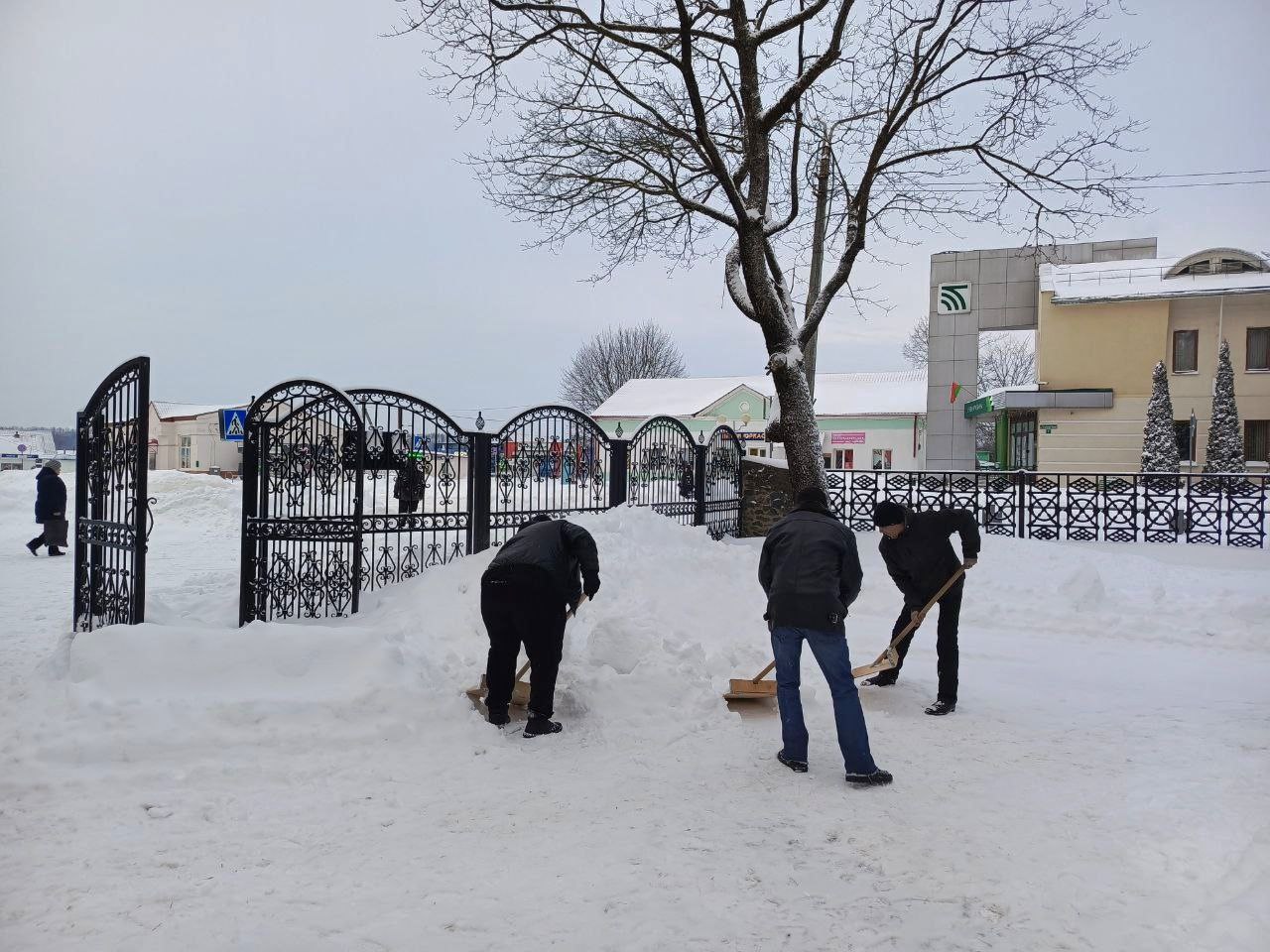 В Шклове продолжается работа по вовлечению неработающих граждан в общественно‑полезные инициативы