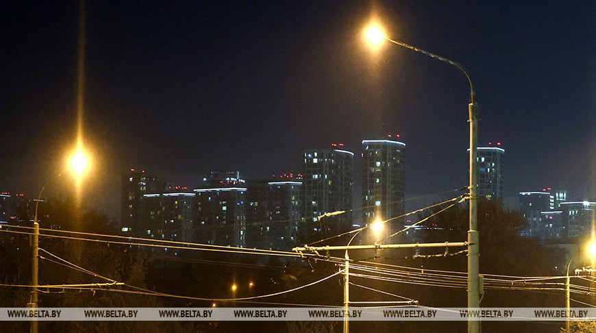 «Белэнерго» о работе уличного освещения: графики корректируются во взаимодействии с местными властями