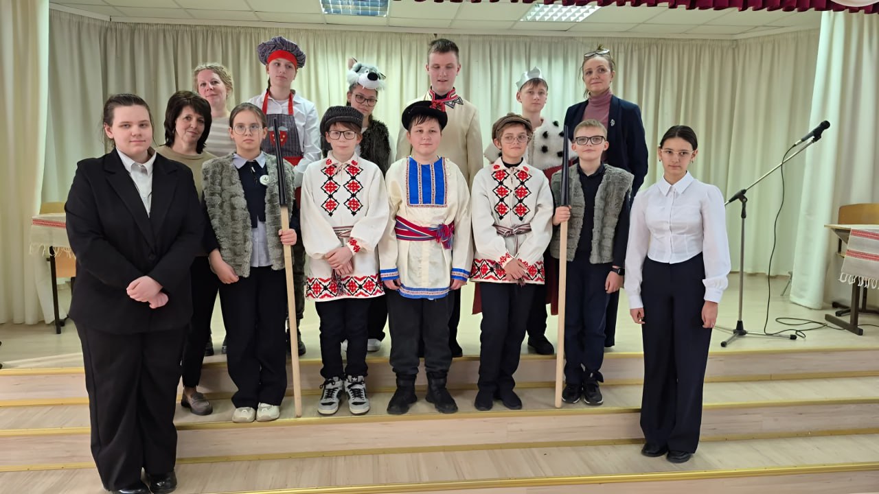 Родная мова ў дзеянні: тэатральная пастаноўка ў Шклоўскай школе-інтэрнаце