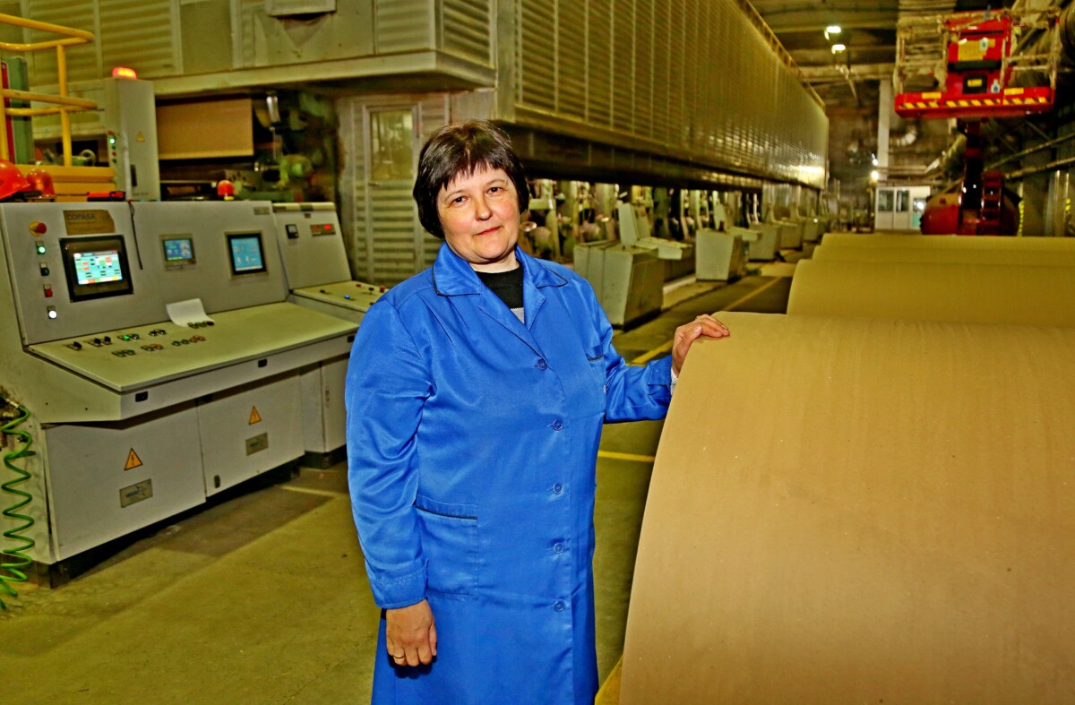 Внимательность и профессионализм Татьяны Веремьевой – гарантия качества продукции бумажной фабрики «Спартак»