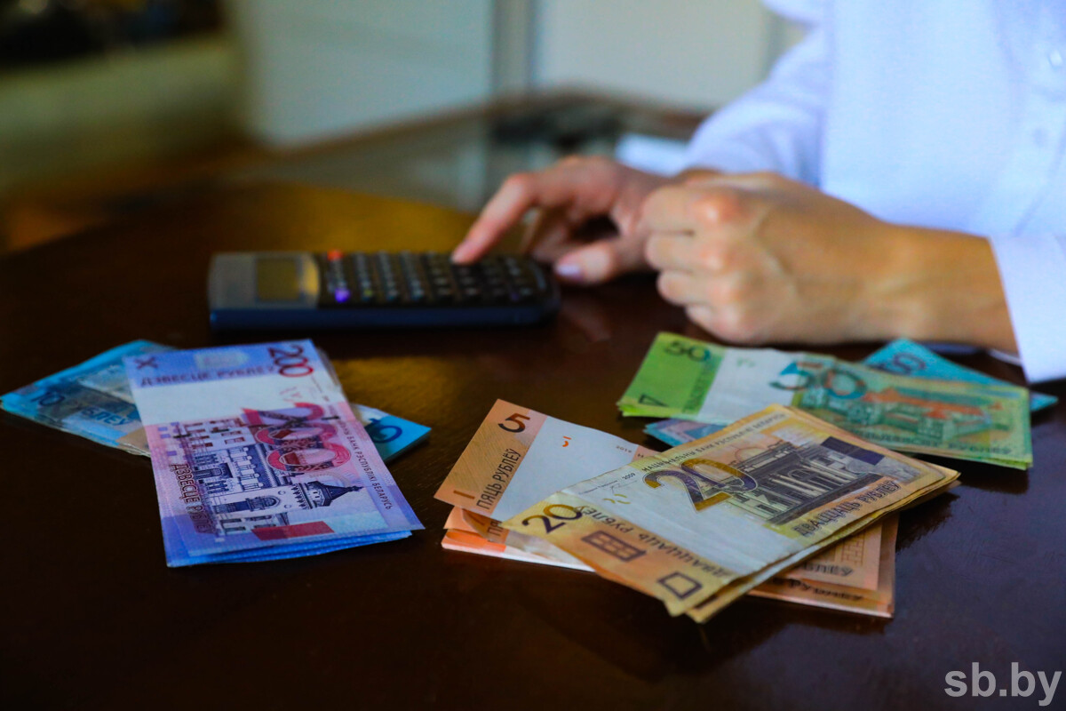 В Беларуси увеличили размер суточных при служебных командировках в пределах страны