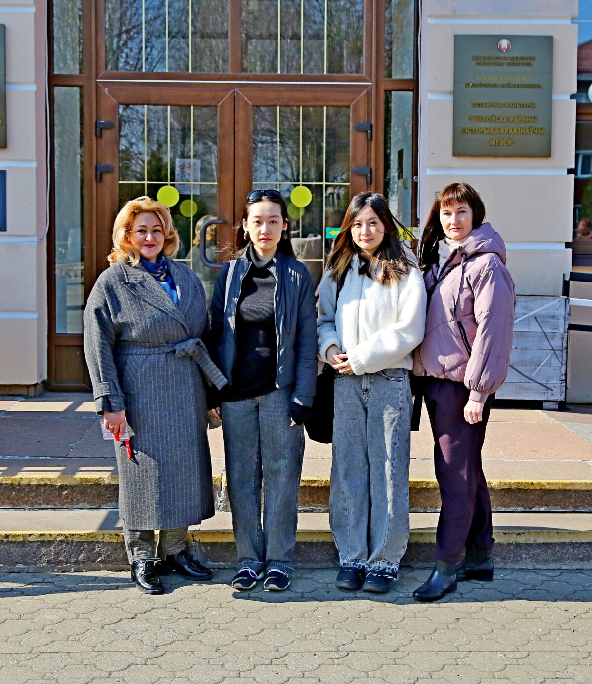 Шкловщину посетили почетные гости Международного молодежного театрального форума «M.@rt.contact» из КНР