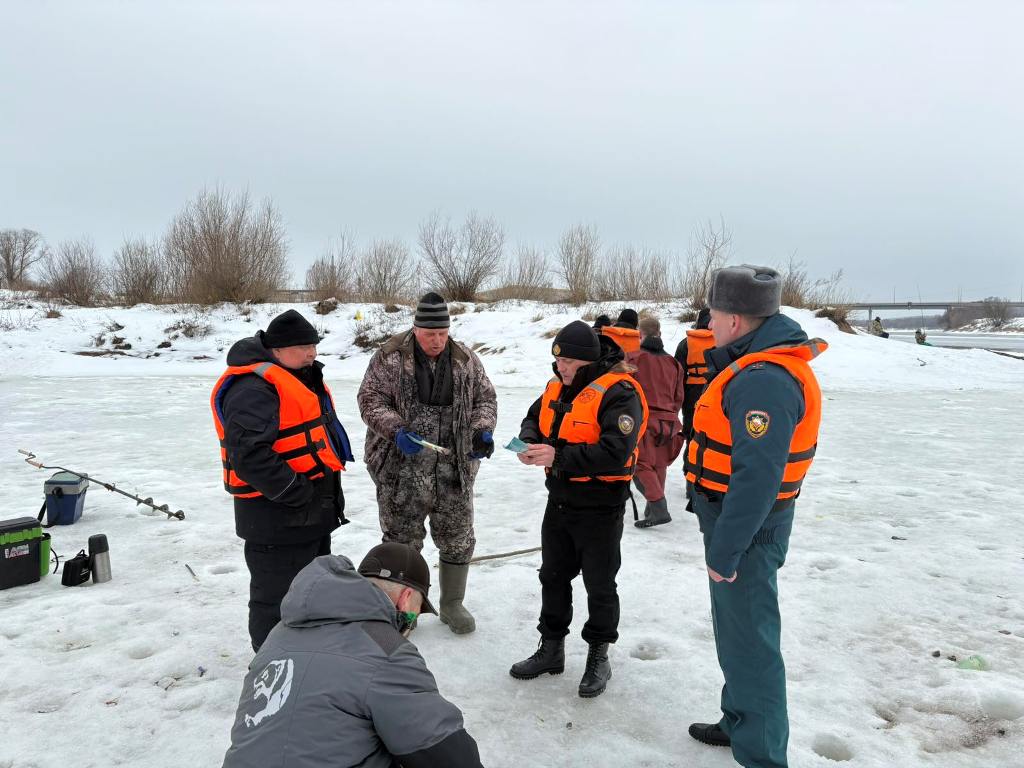 Рейдовые мероприятия проводят МЧС и ОСВОД проводят на водоемах Шкловского района