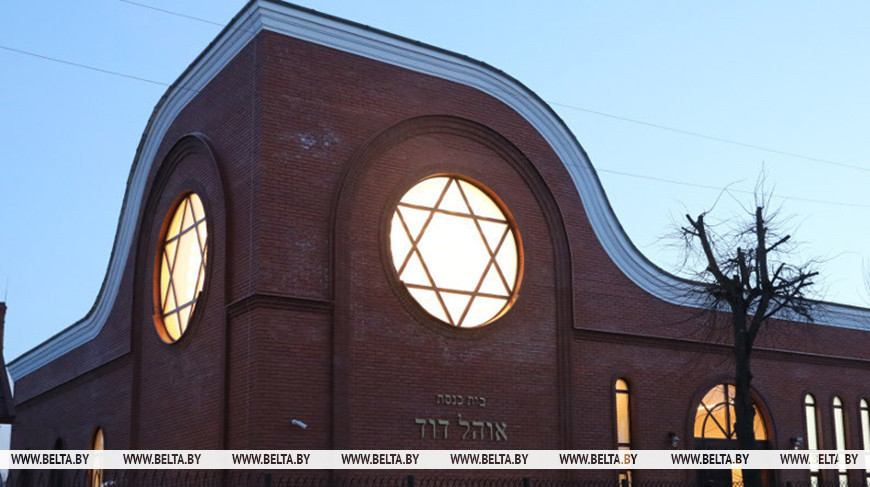 «Это время духовного обновления и переосмысления». Александр Лукашенко поздравил иудеев с Песахом