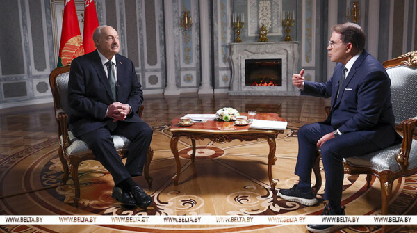 Большая сделка с США, война на Ближнем Востоке и будущее Беларуси. Подробности интервью Александра Лукашенко RT