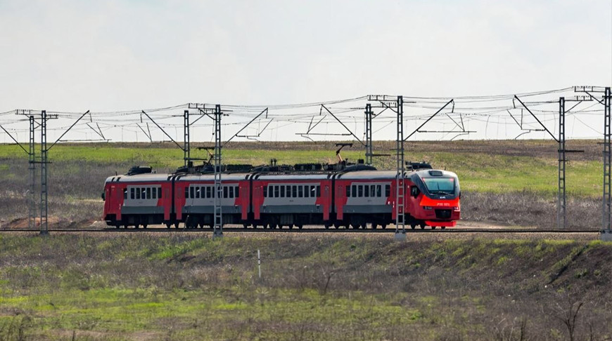 Дополнительные поезда свяжут Витебск, Оршу и Смоленск в День единения народов Беларуси и России