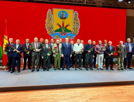 Шкловские ликвидаторы последствий аварии на ЧАЭС награждены нагрудными знаками