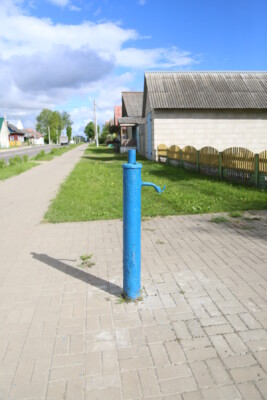 Зачем колонке ключ? В Шкловском районе упорядочивают пользование водоразборными колонками