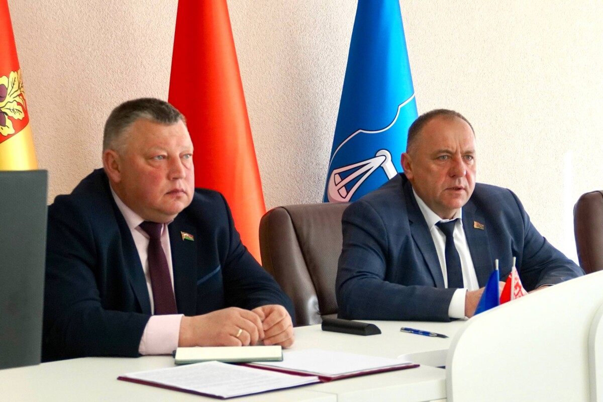 Вопросы благоустройства и безопасности обсудили на совещании в райисполкоме