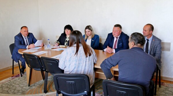 Прием граждан провел в Городецком сельисполкоме председатель райисполкома Сергей Бартош