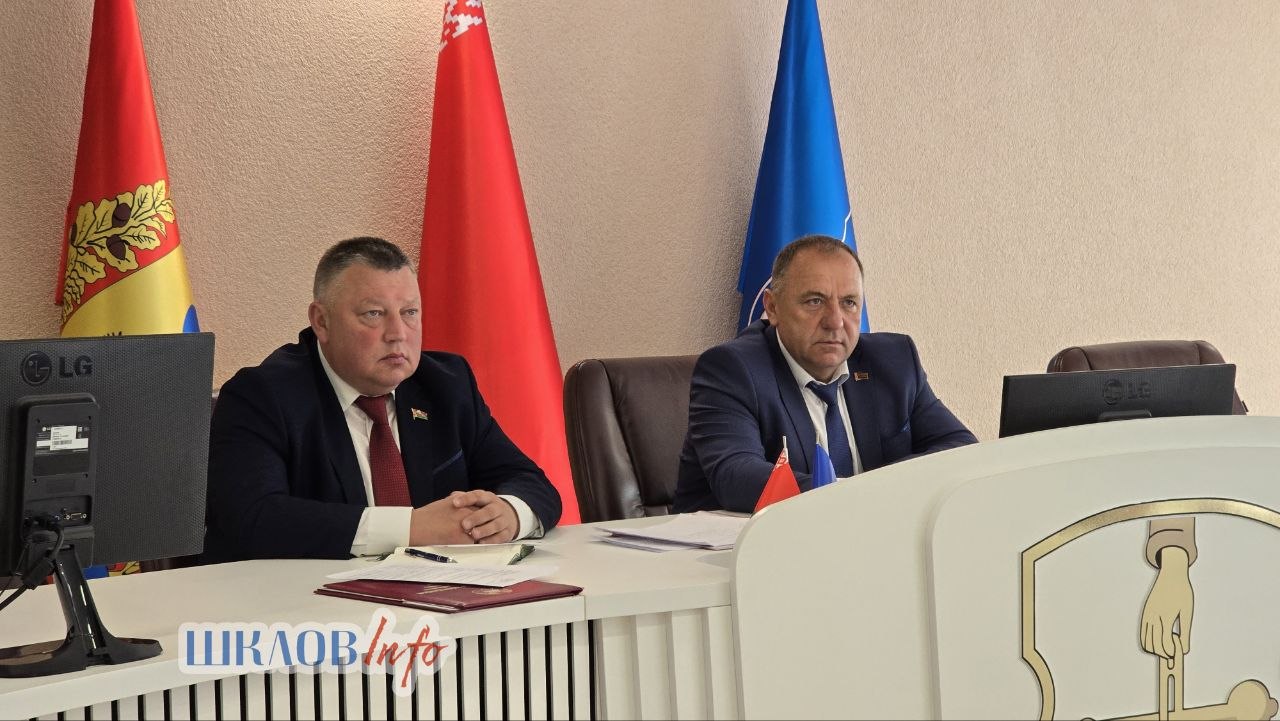 Аппаратное совещание в Шкловском райисполкоме: поручения даны, сроки установлены