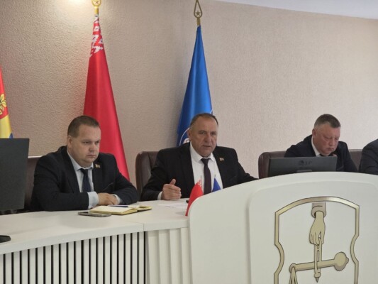 От жилья до соцсферы: в Шклове обсудили подготовку к «Дожинкам-2026»