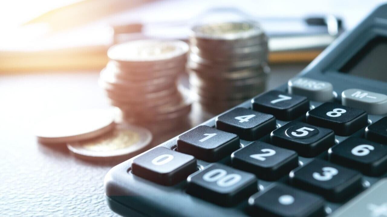 Начали работать после учебы? Как уменьшить подоходный налог
