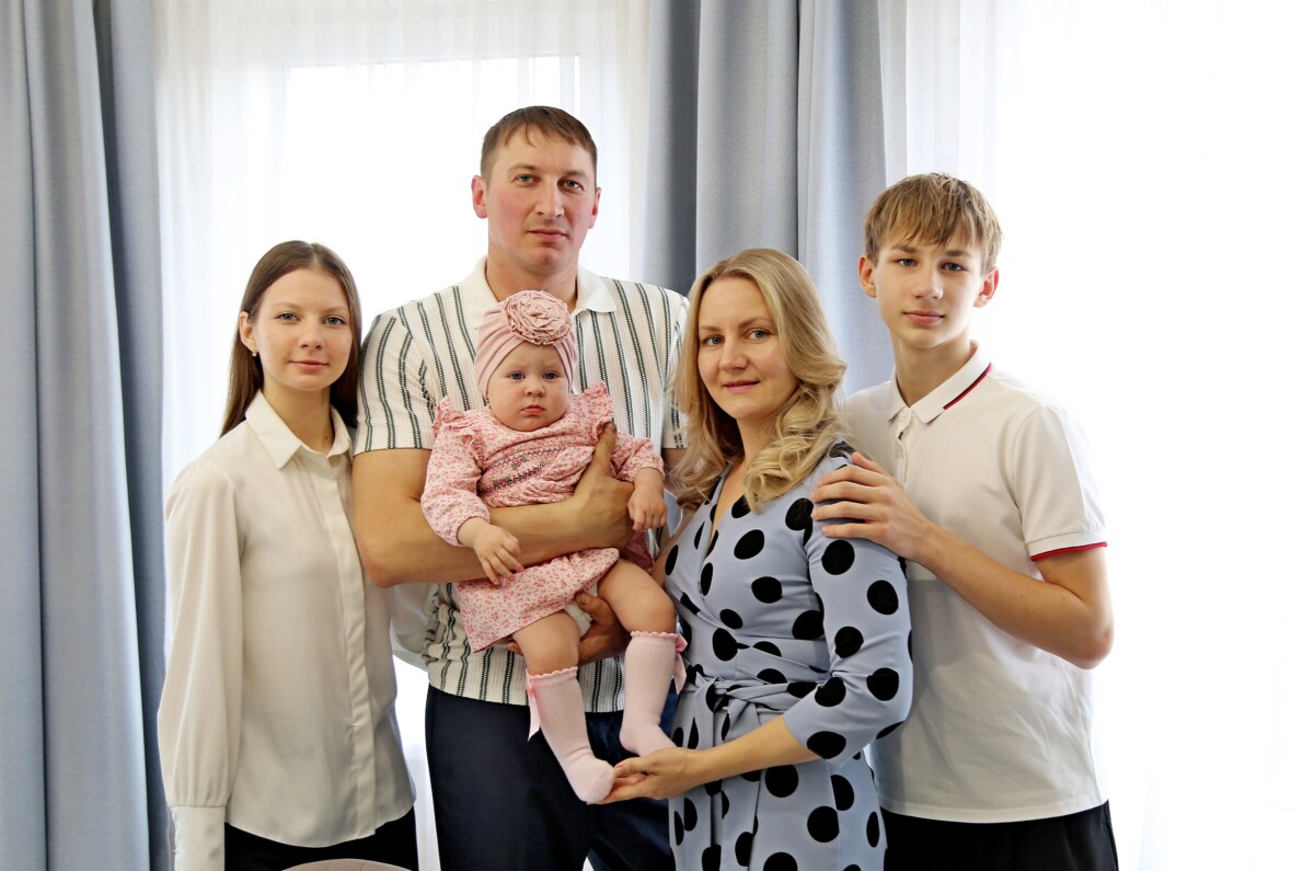 Смысл жизни — в детях: вдохновляющая история многодетного отца из Шклова