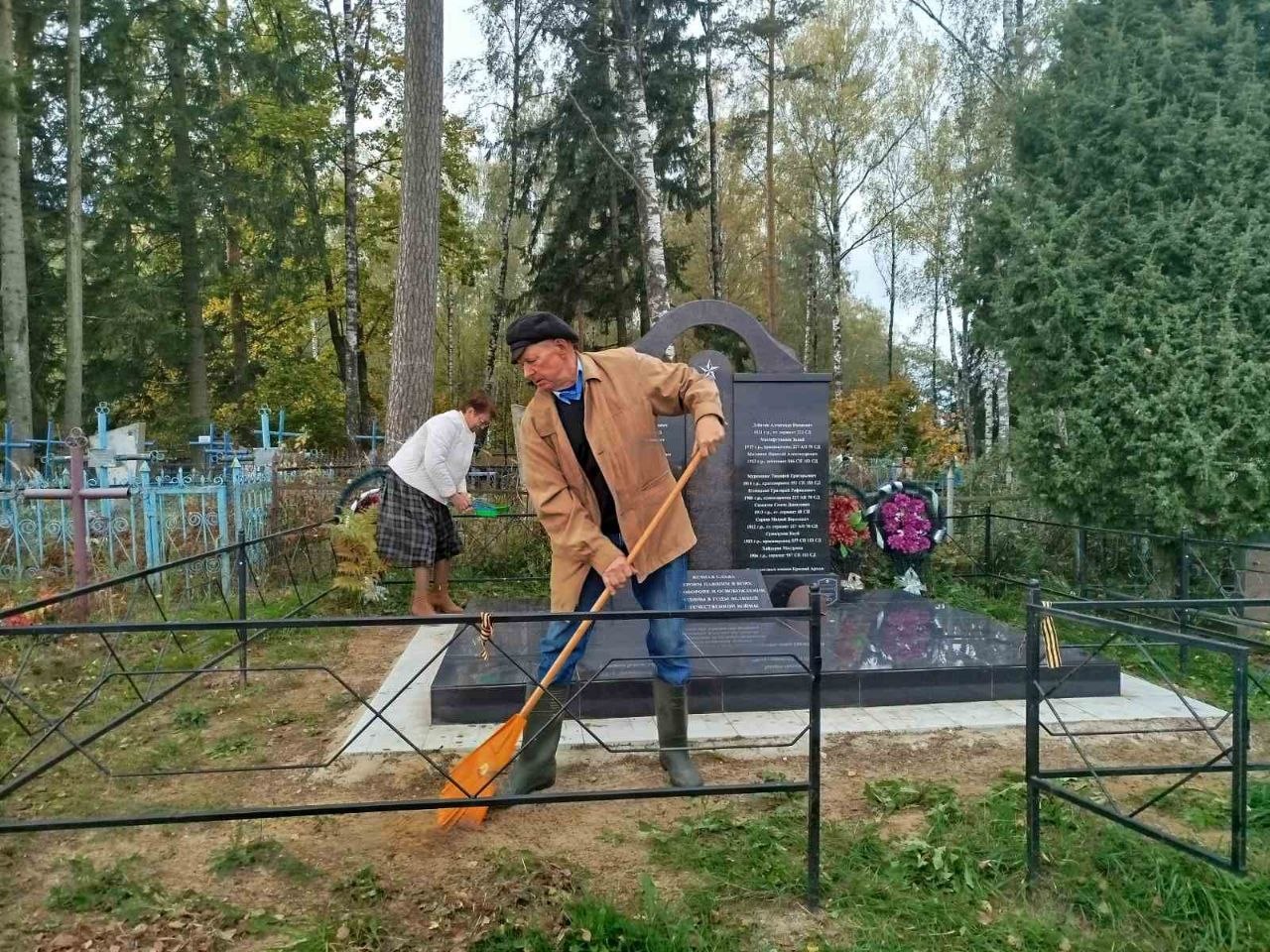 Там, где живет память: в Большом Черном и Новых Овчиненках привели в порядок места воинских захоронений
